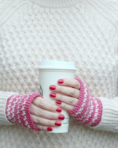 Super Sweet Crocheted Hand Warmers