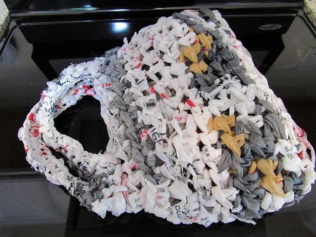 paper v coloring Tote FaveCrafts.com Plarn Recycled Bag paper v coloring Tote FaveCrafts.com Plarn Recycled Bag