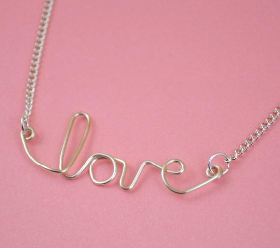Simple Wire Words DIY Necklace DIYIdeaCenter simple-wire-words-diy-necklace-diyideacenter