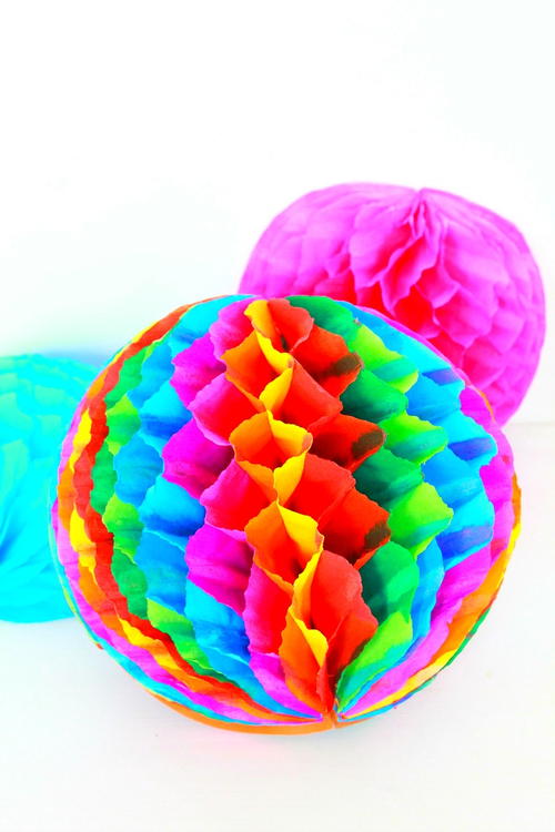 Honeycomb Pom Pom DIY Decor