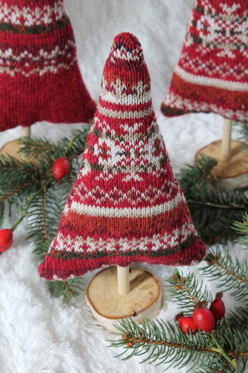 Christmas Sweater Trees Tutorial