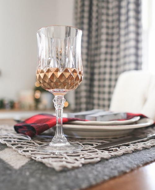 Gorgeous DIY Painted Wine Glasses