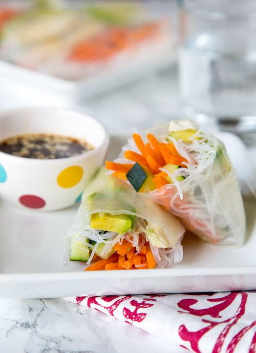 Copycat Tokyo Joes Chicken Spring Rolls