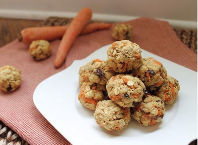 Healthy Homemade Hippie Cookies