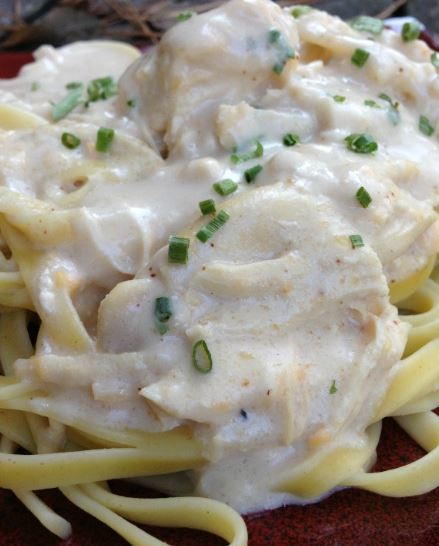 Slow Cooker Chicken Alfredo with a Twist