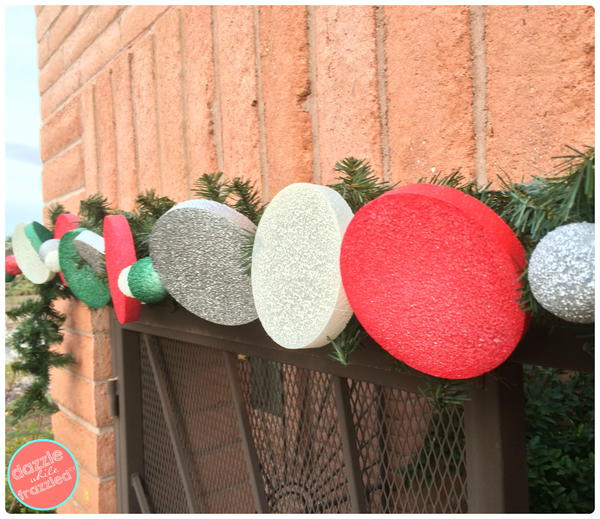DIY Outdoor Holiday Garland