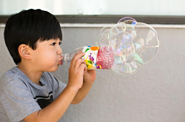 Easy Recycled Bottle Bubble Blower