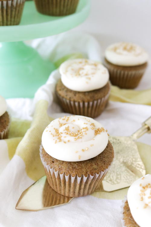 Matcha Cupcakes with Cream Cheese Frosting