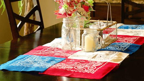 20 Minute Bandanna Table Runner