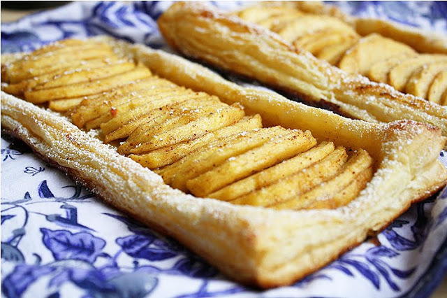 pioneer-woman-style-apple-tart-favesouthernrecipes