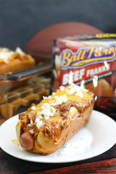 Chili Dogs For a Crowd