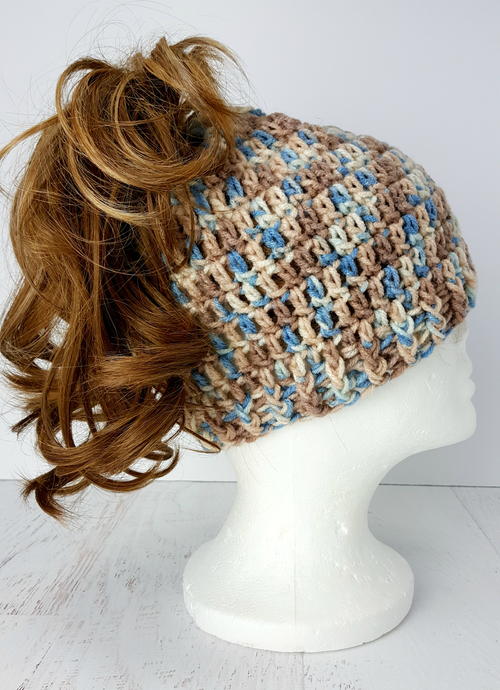 Easy To Crochet Messy Bun Hat Allfreecrochet Com