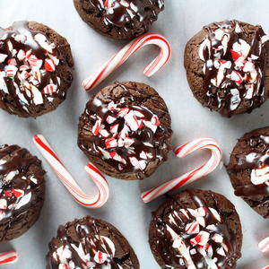 Peppermint Marshmallow Hot Chocolate Cookies