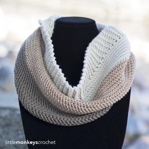 Carlyle Cowl | AllFreeCrochet.com