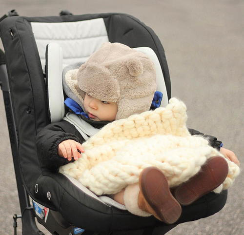 One Hour Knit Stroller Blanket