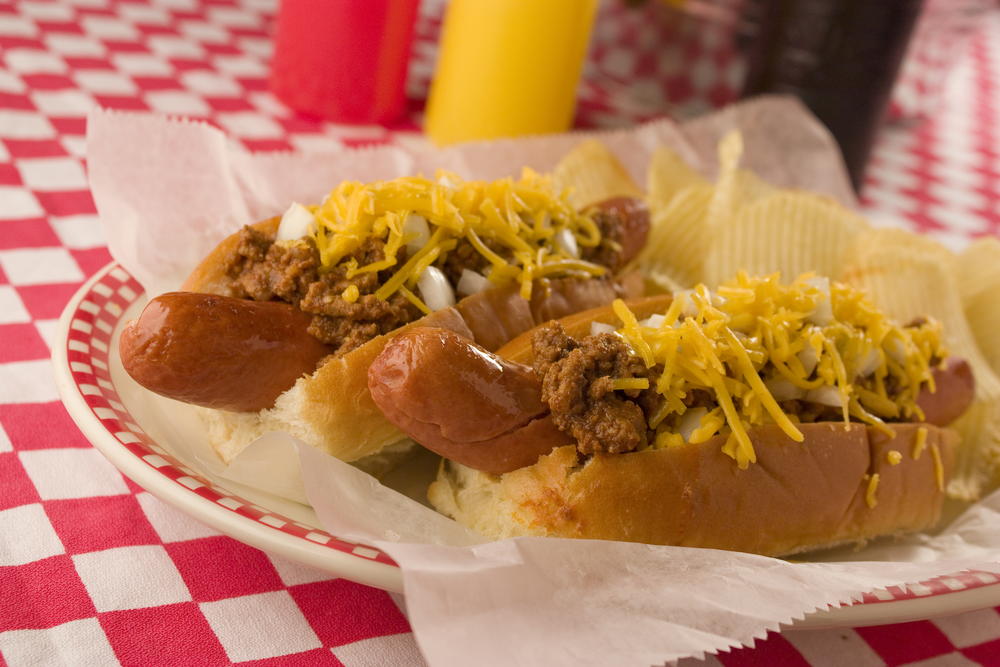 OldFashioned Chili Dogs