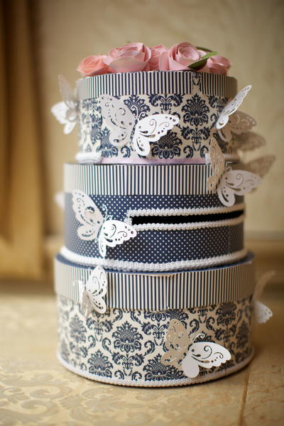 DIY Wedding Cake Card Box