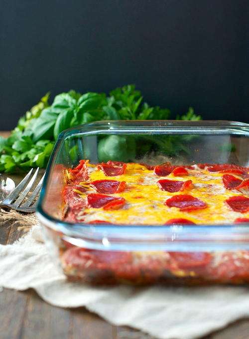 Dump-and-Bake Zucchini Pizza Casserole