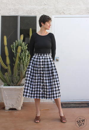 2 Yard Pleated Skirt Tutorial