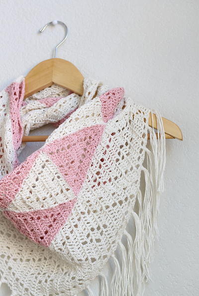 Pretty Pink Trillium Scarf