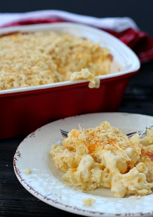 Grandma Phyllis' Famous Macaroni and Cheese