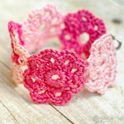 Free Crocheted Jewelry Patterns | AllFreeJewelryMaking.com