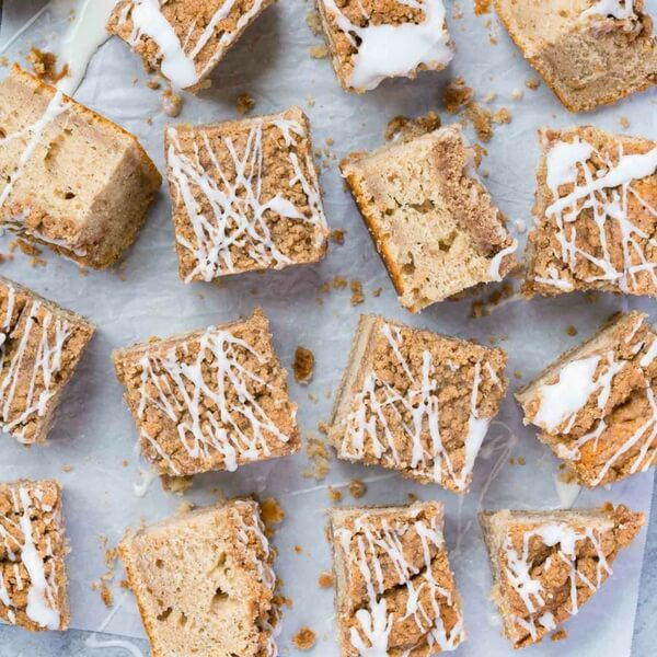 Cinnamon Sour Cream Coffee Cake