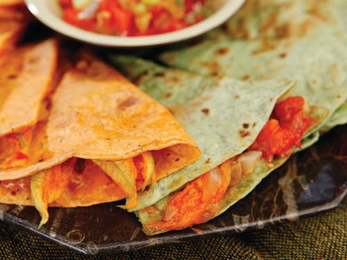 Quesadilla与Pico de Gallo