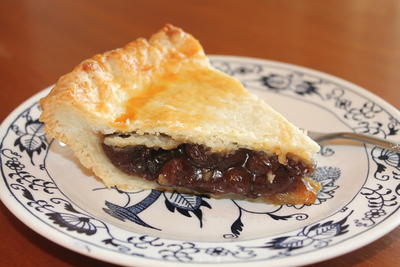 Old-fashioned Raisin Pie 