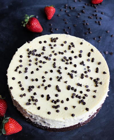 Chocolate Chip Brownie Cheesecake