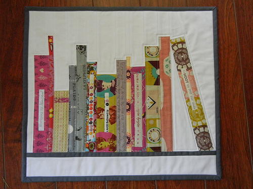 Mini Bookshelf Quilt