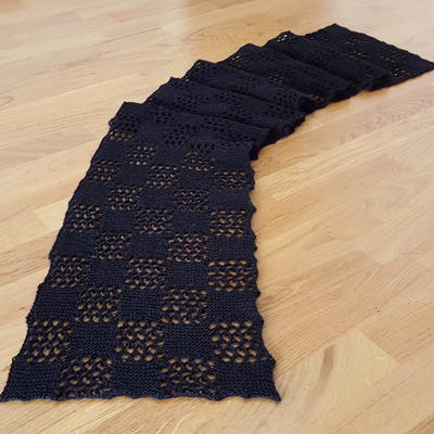 Checkered Lace Scarf