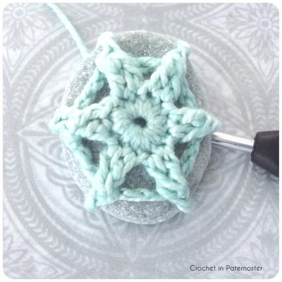 3D Crochet Star Pebble Necklace