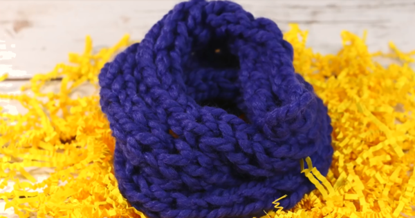 61 Yarn Crafts without Knitting or Crochet
