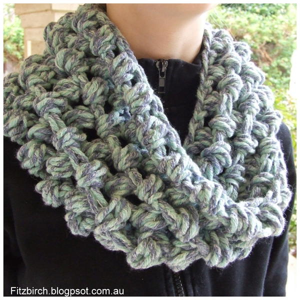 Cluster Crochet Cowl Pattern