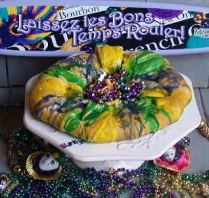 Divine Mardi Gras King Cake