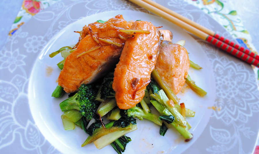Stir Fried Salmon | RecipeLion.com
