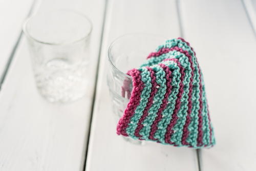 Incredibly Easy Knit Dishcloth