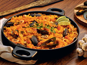 16 Paella Recipes for Any Occasion: Seafood Paella, Chicken Paella, and More