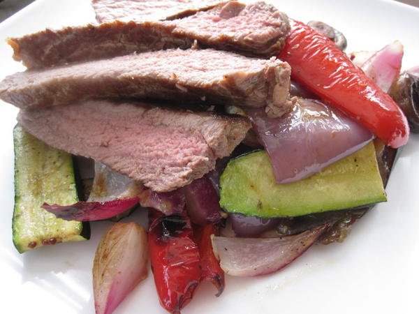 Steak and Grilled Veg Salad