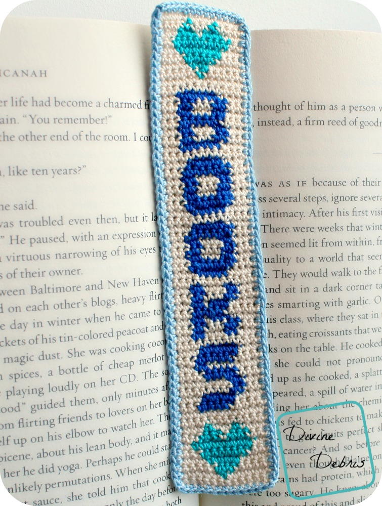 Books Bookmark | FaveCrafts.com