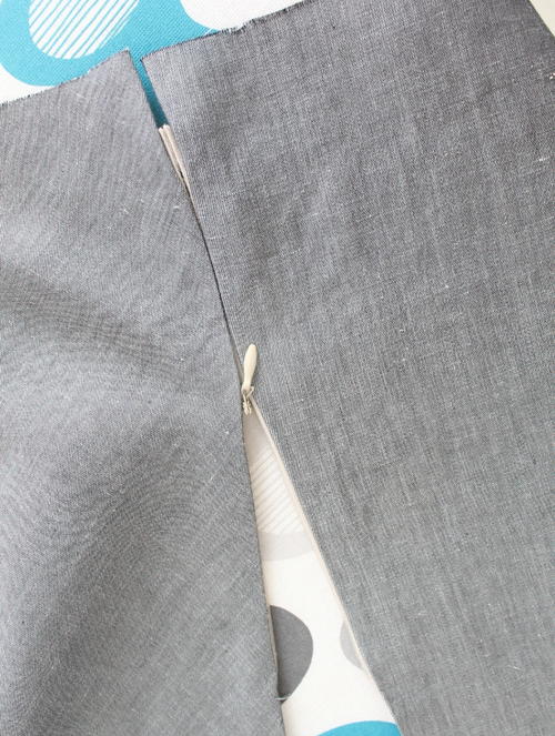 Easy Way to Sew an Invisible Zipper