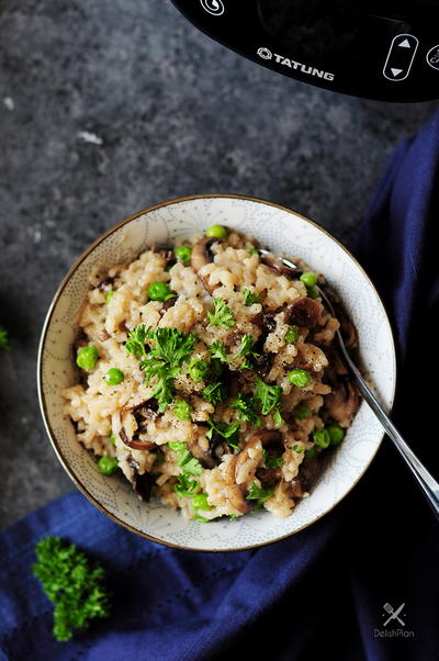 Fusion Cooker Mushroom Risotto with Sweet Peas