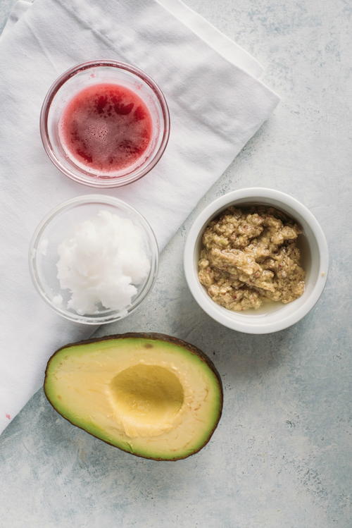 DIY Anti-Aging Face Mask with Avocado