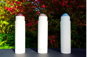 Easy DIY Cream Eyeshadow Stick