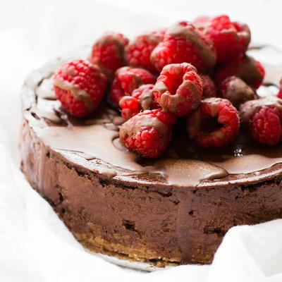 Low-Fat Chocolate Mousse Cake