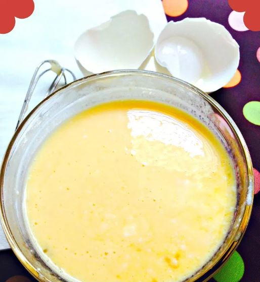 DIY Egg and Yogurt Hair Mask