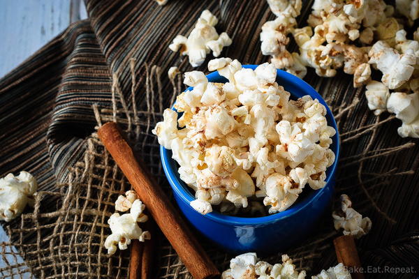 Cinnamon Roll Popcorn