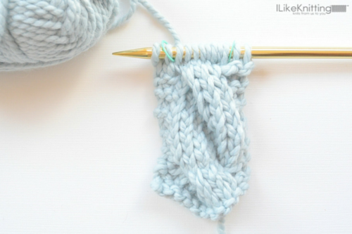 How to Knit a Simple Cable