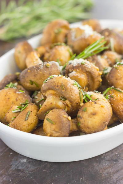 Roasted Mushrooms with Garlic and Rosemary